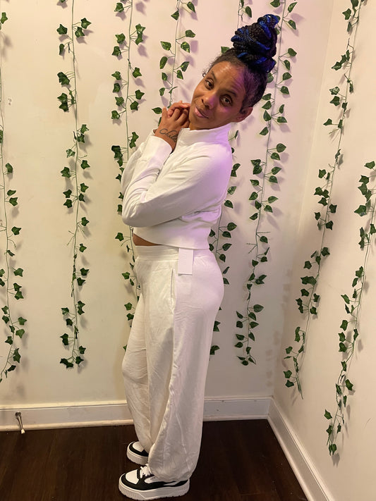 Two piece sweatsuit ￼