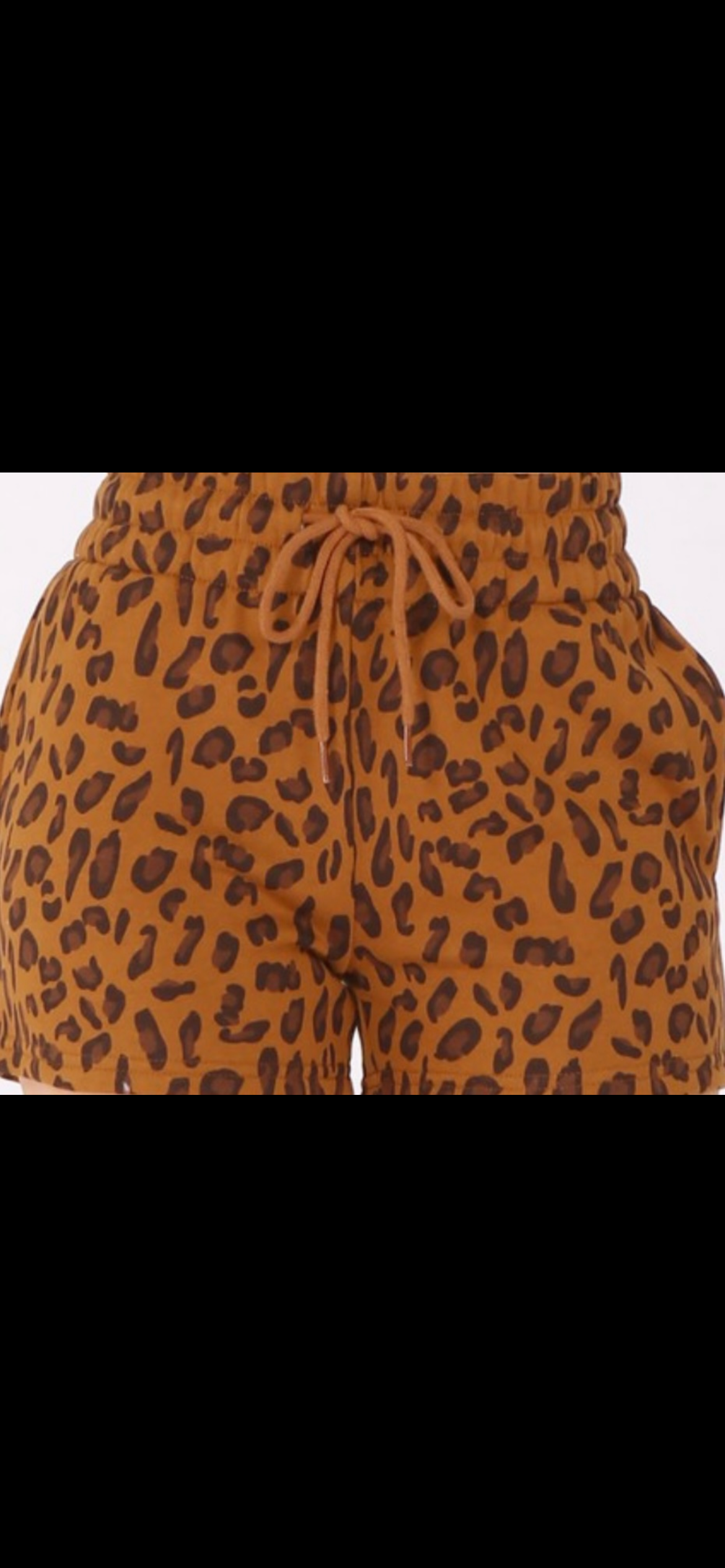 Stylish shorts with print